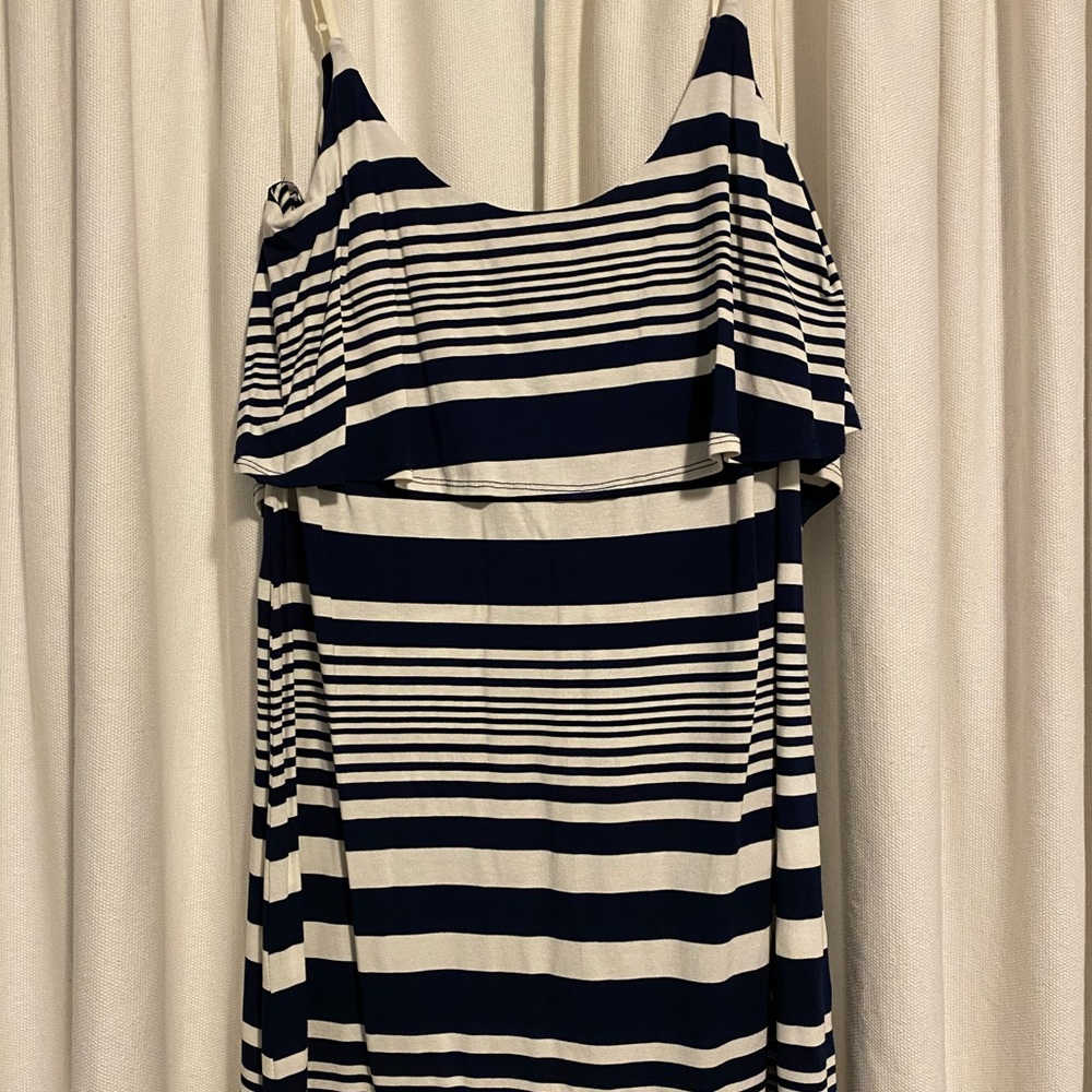 Dress with low scoop back NWT